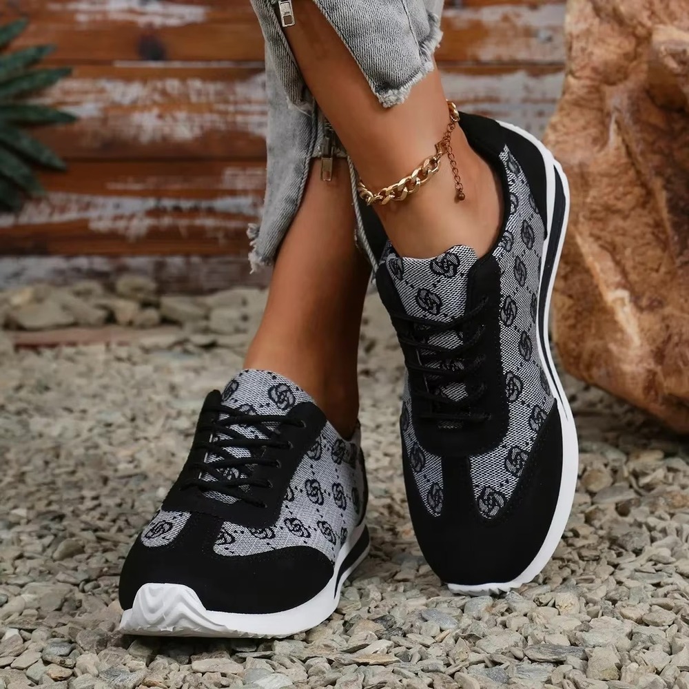NEW Womens Black Gray Monogram Floral Print Lace Up Fashion Sneakers US 7.5